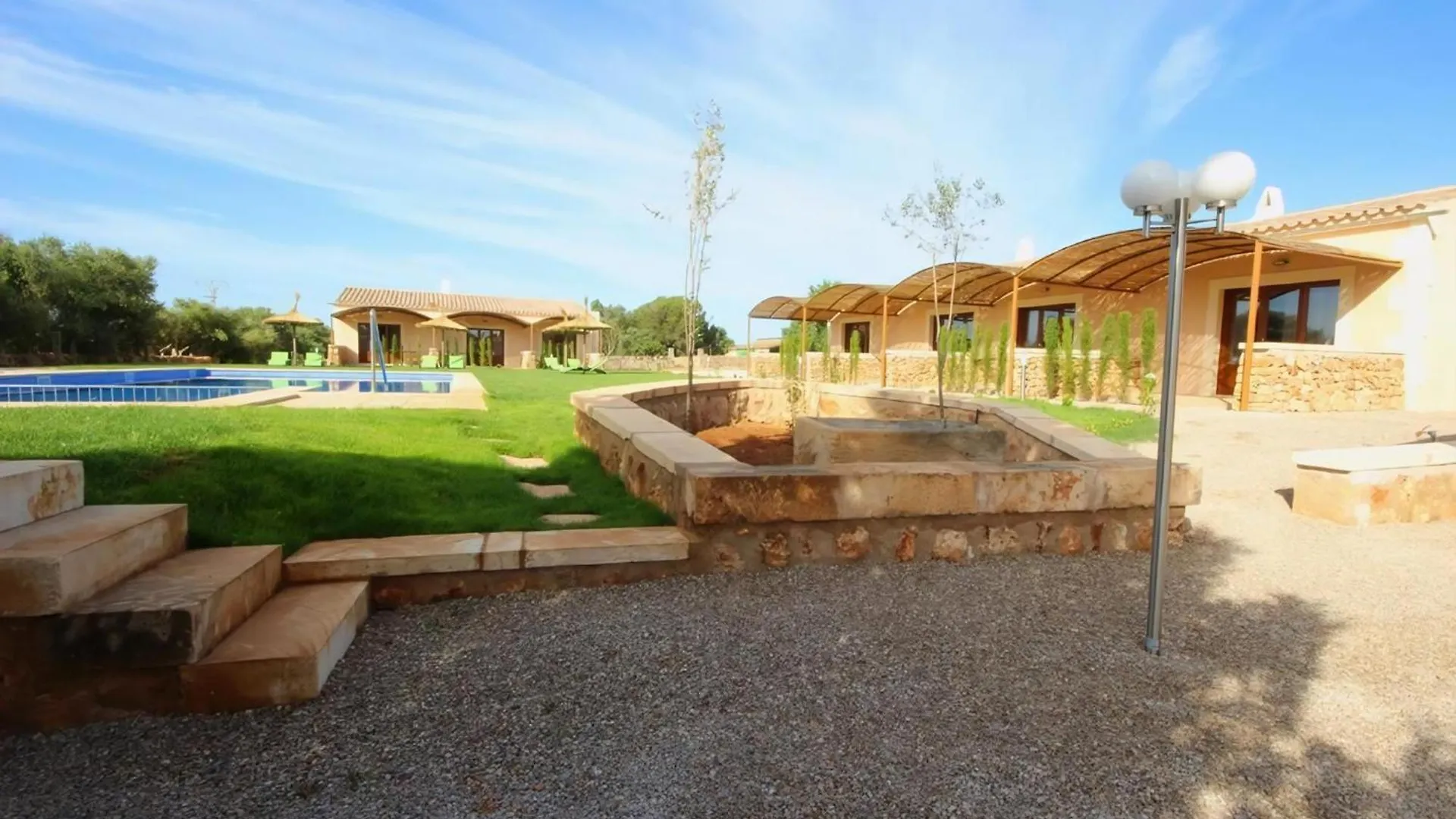 Ferienwohnung In Campos Mit Terrasse Und Garten